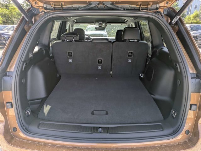 New 2026 Jeep Grand Cherokee Limited AWD/4WD image 12