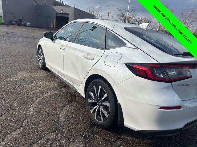 Used 2023 Honda Civic EX-L image 3