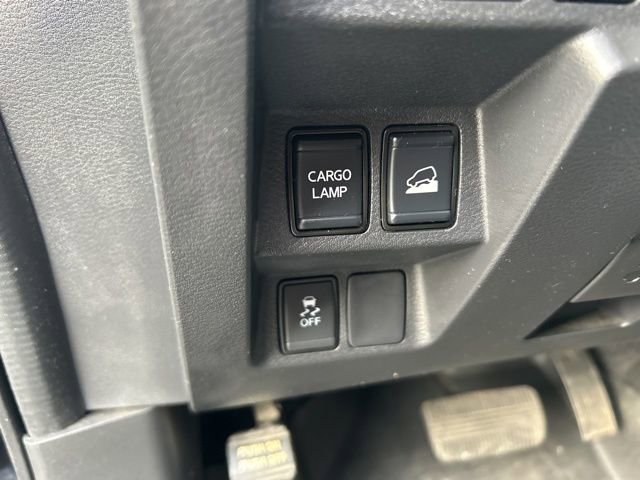 Used 2023 Nissan Frontier SV w/ SV Convenience Package image 19