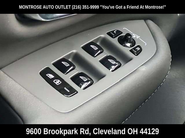 New 2026 Volvo XC90 T8 Ultra w/ Protection Package Premier image 36