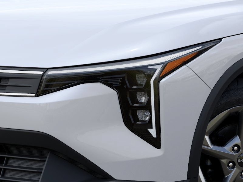 New 2026 Kia K4 FWD image 10