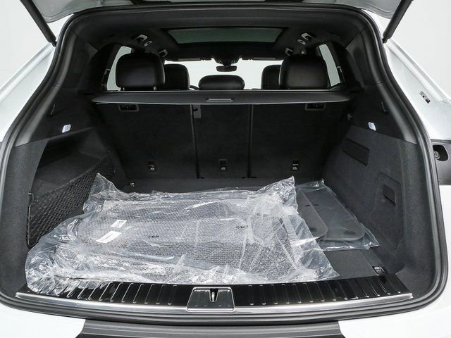 New 2026 Porsche Cayenne AWD image 31