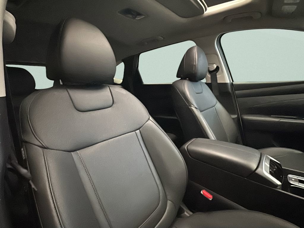 Certified 2025 Hyundai Tucson SEL image 16