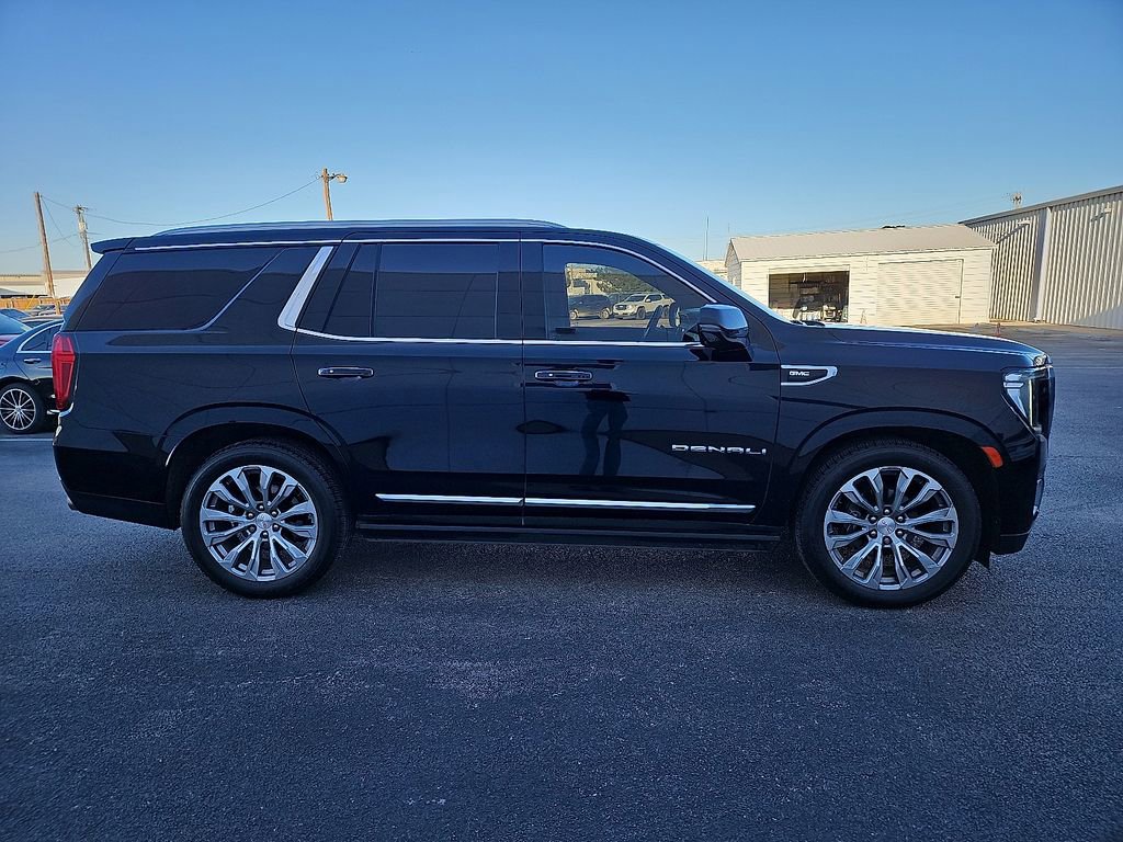 Used 2021 GMC Yukon Denali w/ Denali Ultimate Package image 9