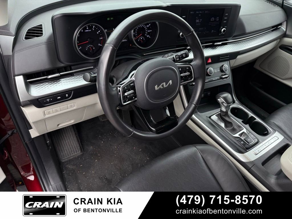 Certified 2024 Kia Carnival LX image 10
