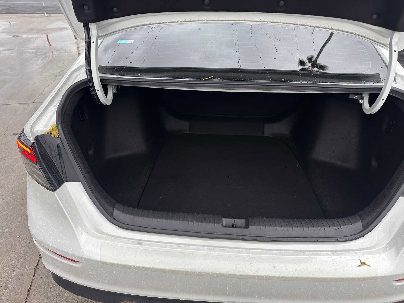 Used 2023 Honda Accord LX image 10