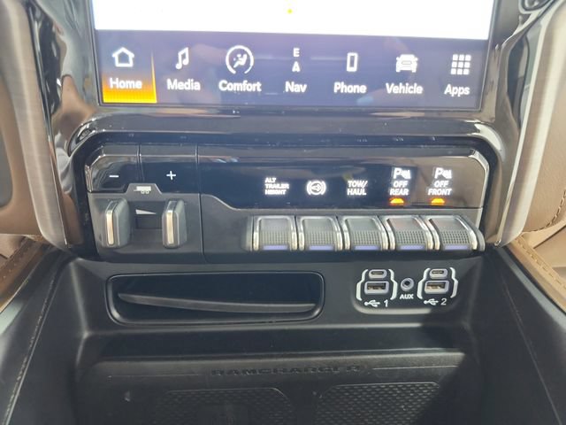 Used 2024 RAM 2500 Limited w/ Safety Group AWD/4WD image 30