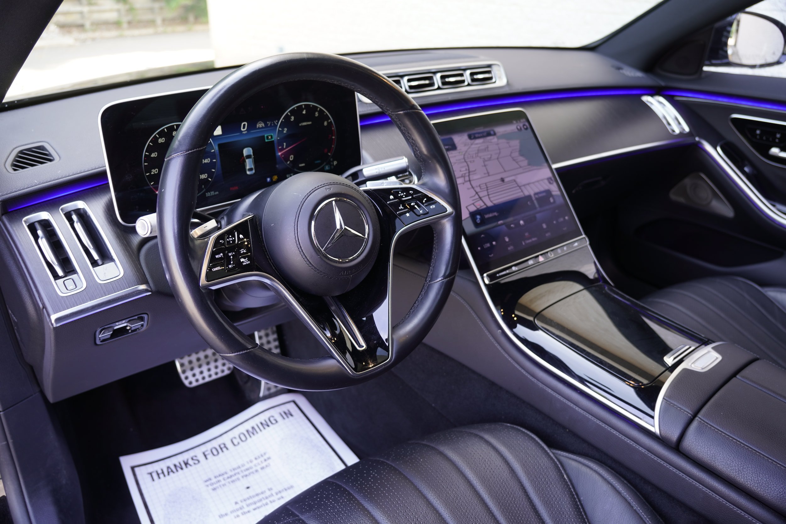 Used 2022 Mercedes-Benz S 500 4MATIC w/ AMG Line Package image 3