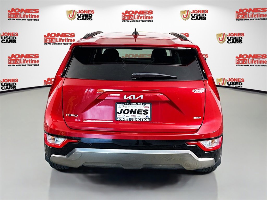 Used 2024 Kia Niro EX Touring image 17