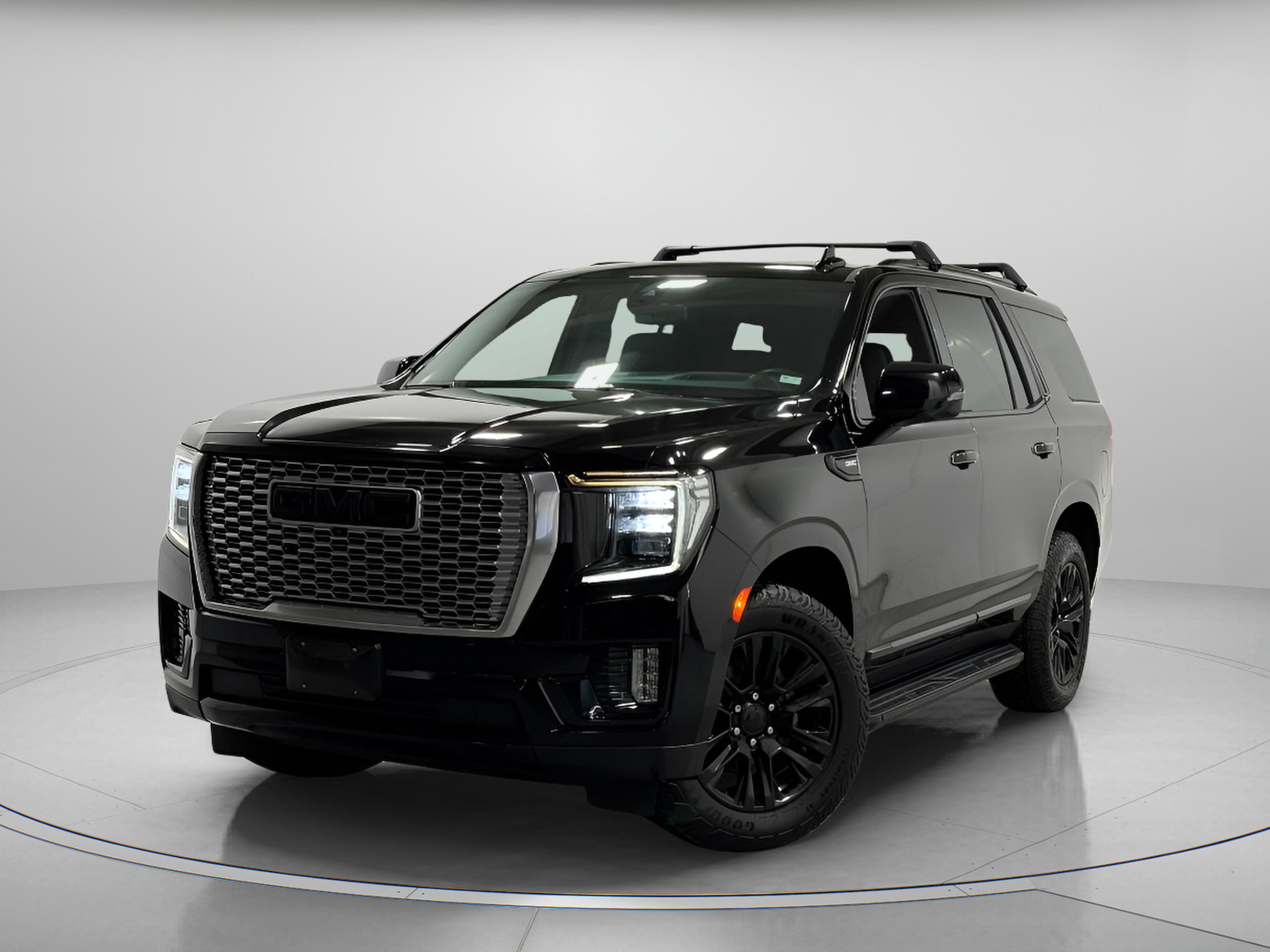 Used 2021 GMC Yukon Denali image 2
