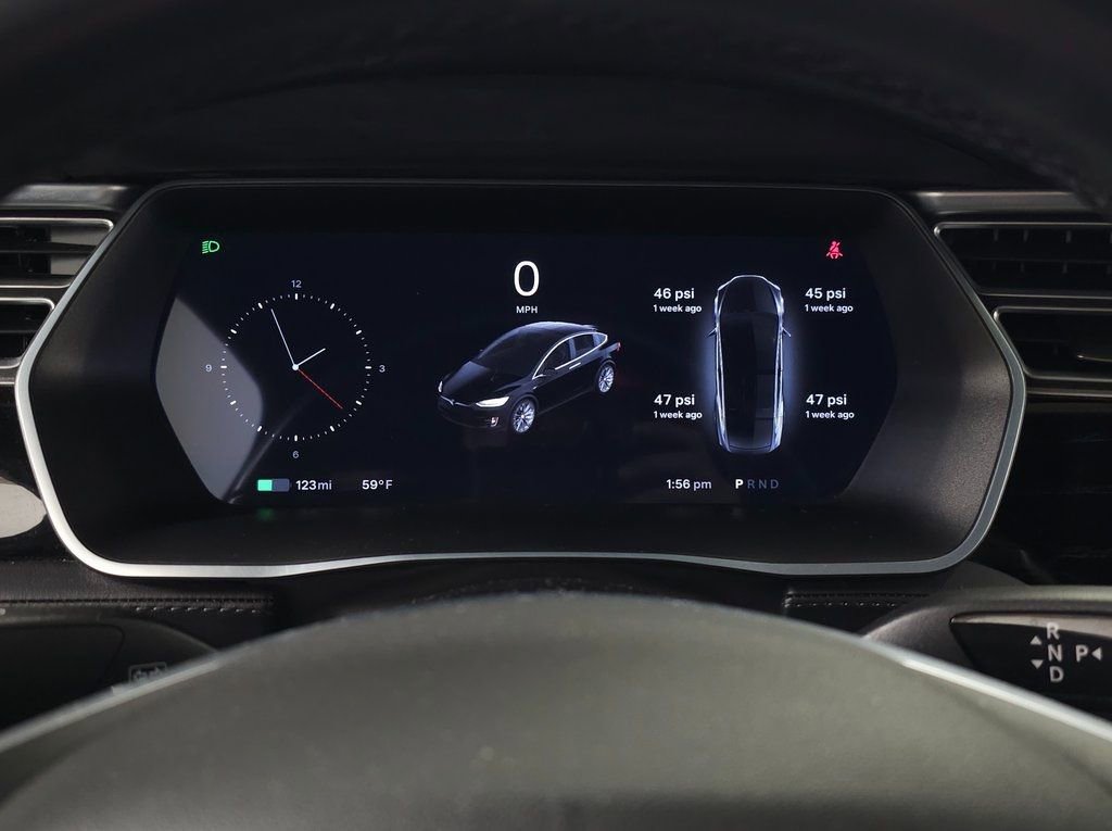 Used 2018 Tesla Model X 75D image 19