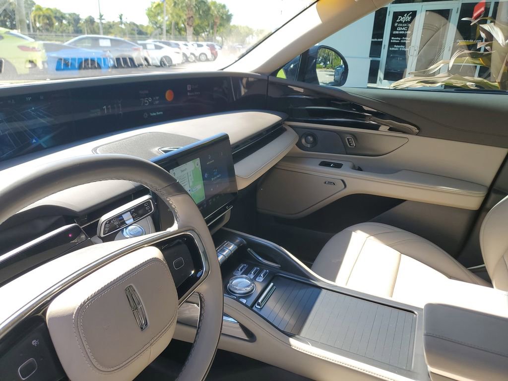 Used 2024 Lincoln Nautilus Premier w/ Equipment Group 102A image 22