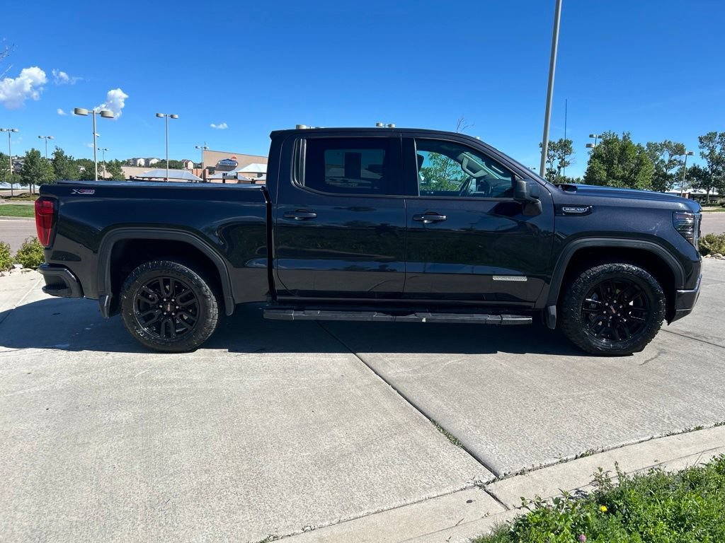 Used 2023 GMC Sierra 1500 Elevation w/ X31 Off-Road Package AWD/4WD image 9
