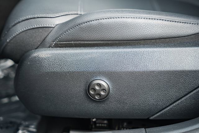 Certified 2025 Mercedes-Benz C 300 4MATIC Sedan image 37