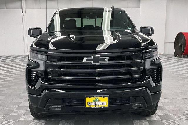 Used 2026 Chevrolet Silverado 1500 High Country w/ Midnight Edition AWD/4WD image 4