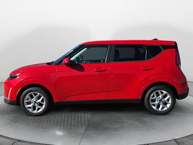 Used 2023 Kia Soul LX w/ Option Group 015 image 2