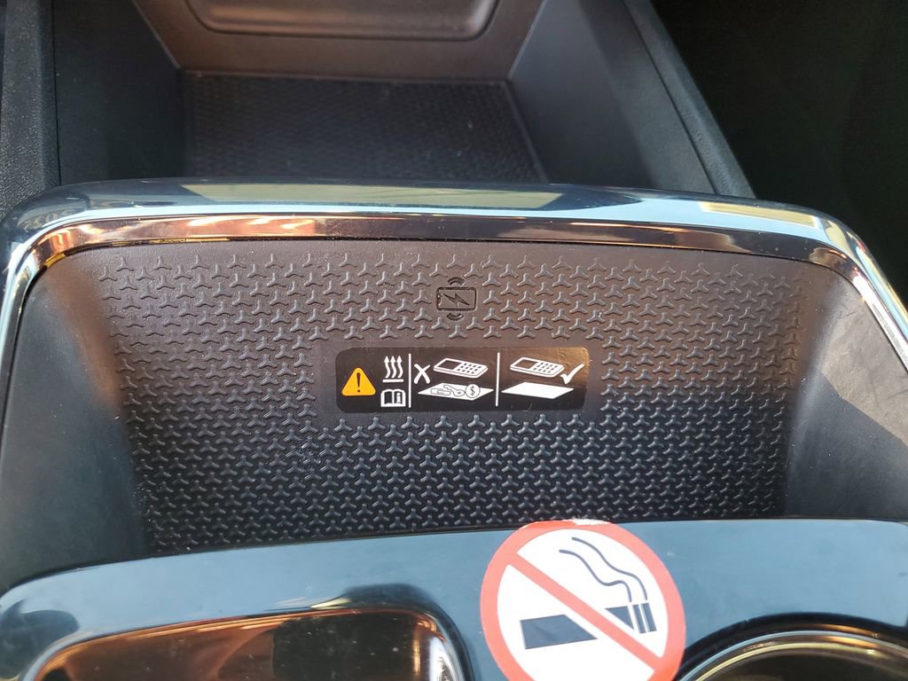 Used 2025 Chevrolet Equinox RS image 26