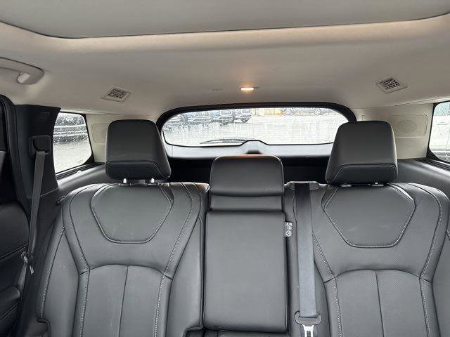 Certified 2025 INFINITI QX60 Luxe image 14