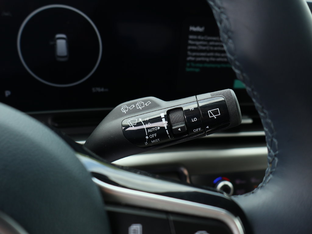 New 2026 Kia Carnival SX w/ SX Dark Edition Package FWD image 31
