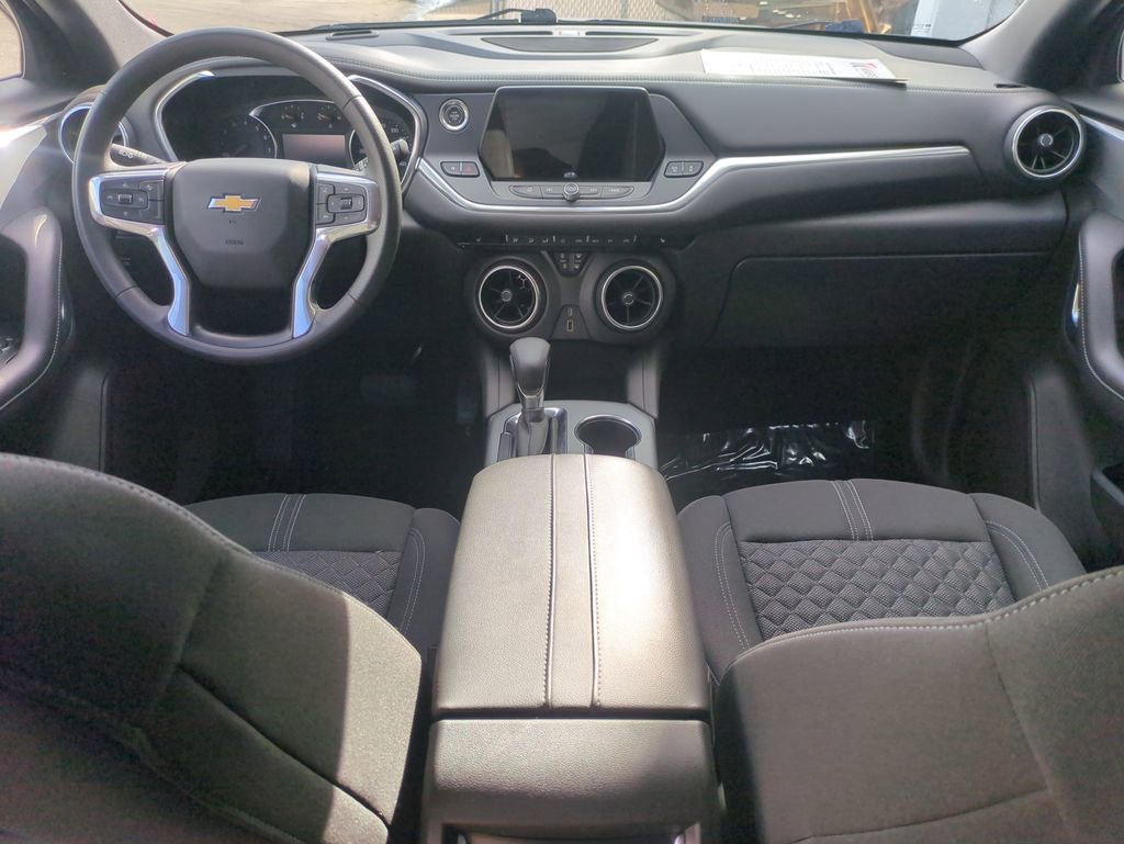 Used 2022 Chevrolet Blazer LT image 17