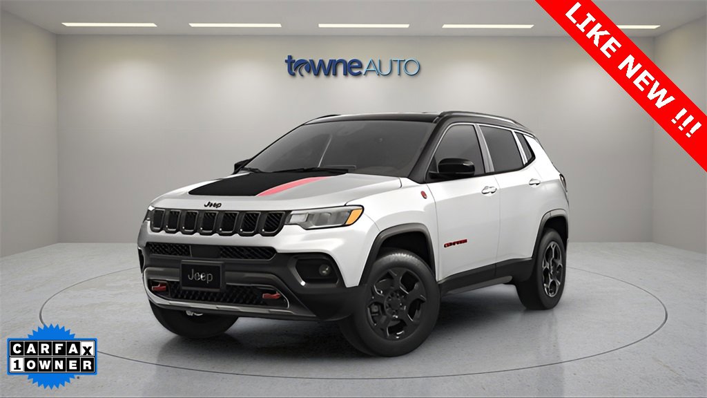 Used 2023 Jeep Compass Trailhawk image 1