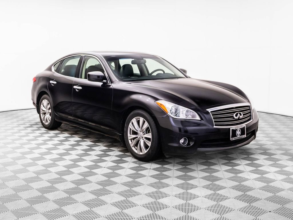 Used 2012 INFINITI M37 x w/ Premium Pkg image 9