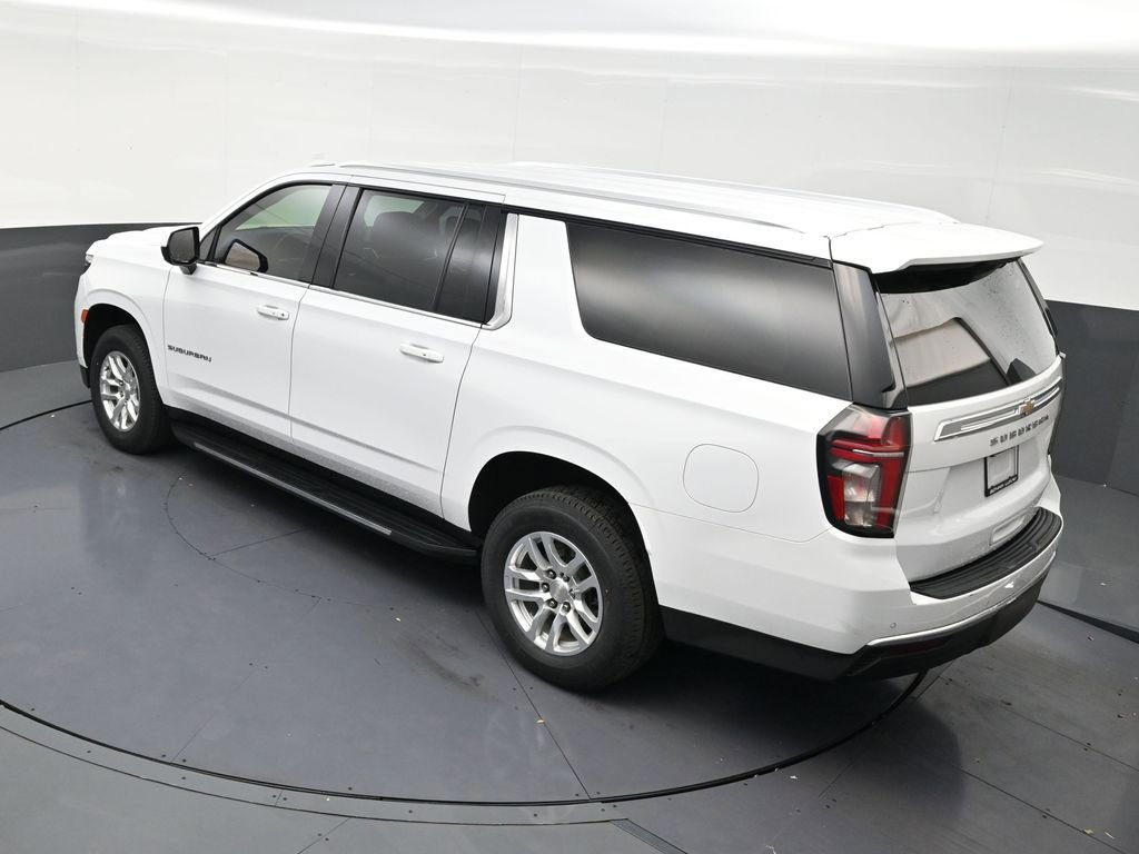 Used 2022 Chevrolet Suburban LS image 14