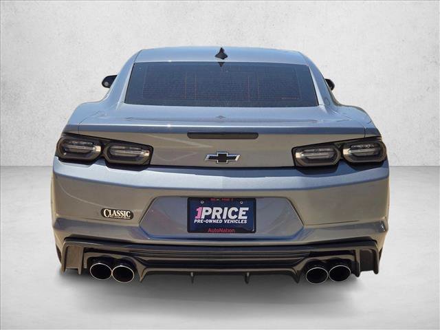 Used 2021 Chevrolet Camaro LT w/ Technology Package RWD image 7