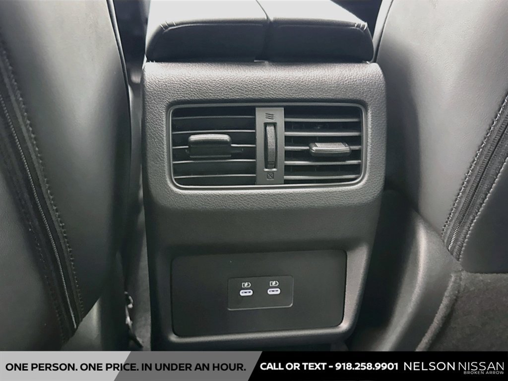 New 2026 Nissan Rogue Dark Armor FWD image 25