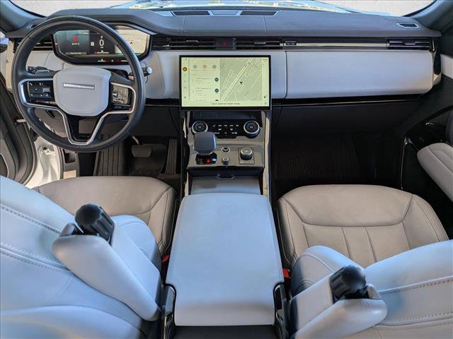Used 2023 Land Rover Range Rover Sport SE image 16