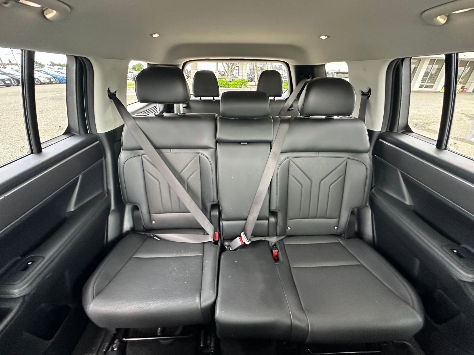 Used 2025 Hyundai Santa Fe SEL AWD/4WD image 42