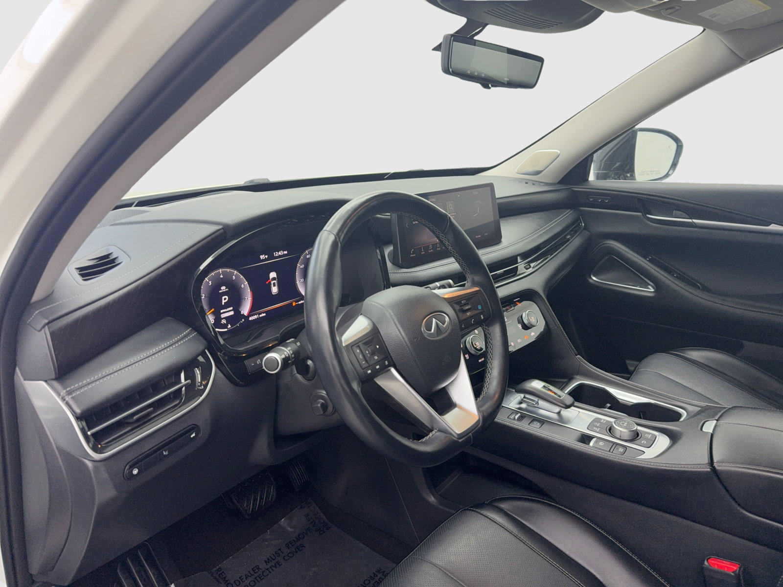 Used 2023 INFINITI QX60 Sensory w/ Vision Package FWD image 32