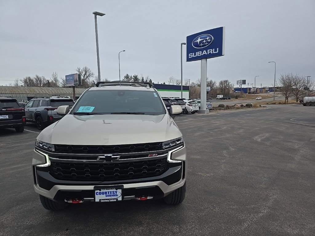 Used 2021 Chevrolet Suburban Z71 w/ Luxury Package AWD/4WD image 3
