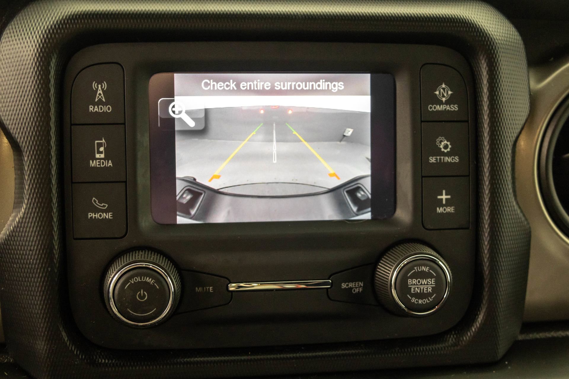 Used 2021 Jeep Gladiator Sport image 27