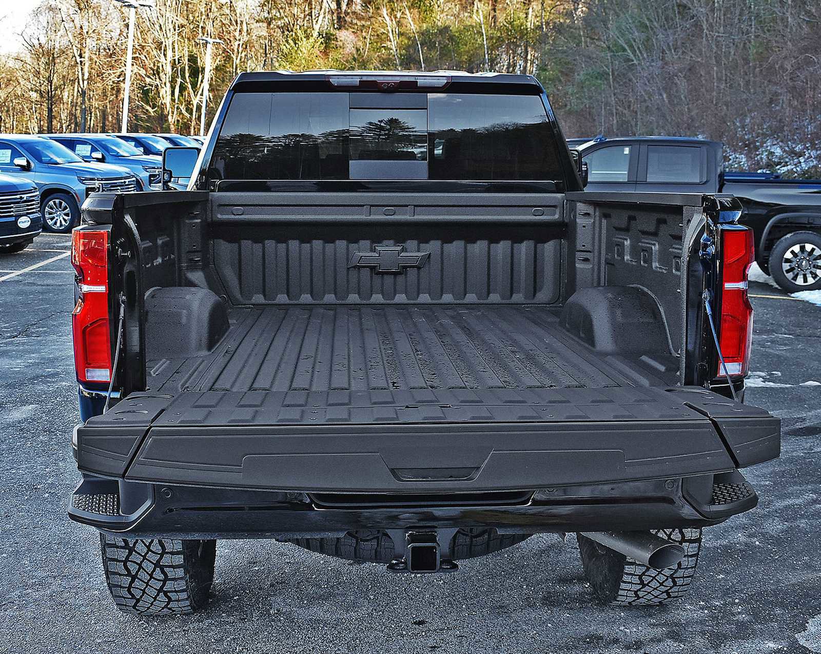 New 2026 Chevrolet Silverado 2500 ZR2 w/ LPO, Dark Essentials Package image 9