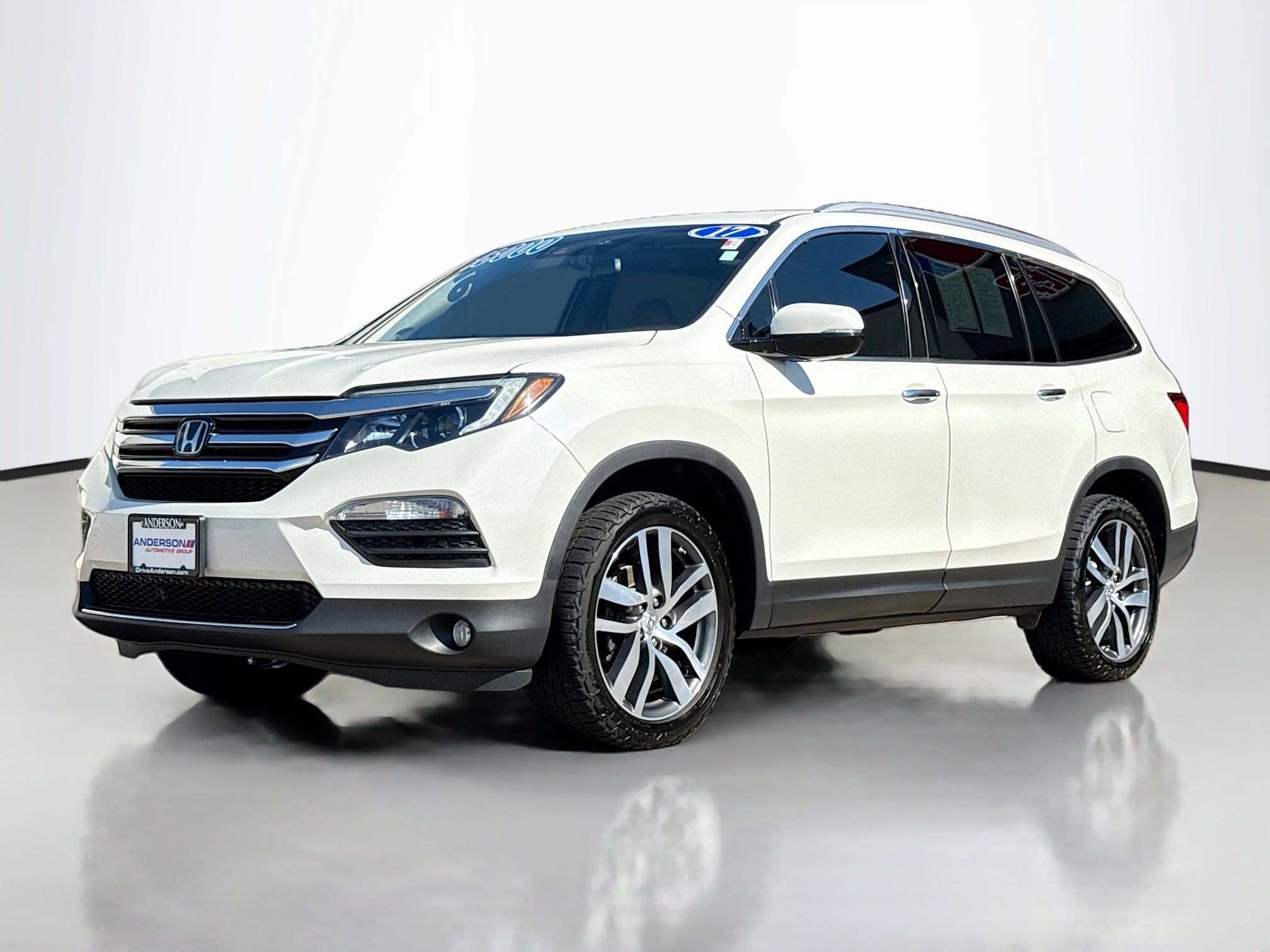 Used 2017 Honda Pilot Elite image 13