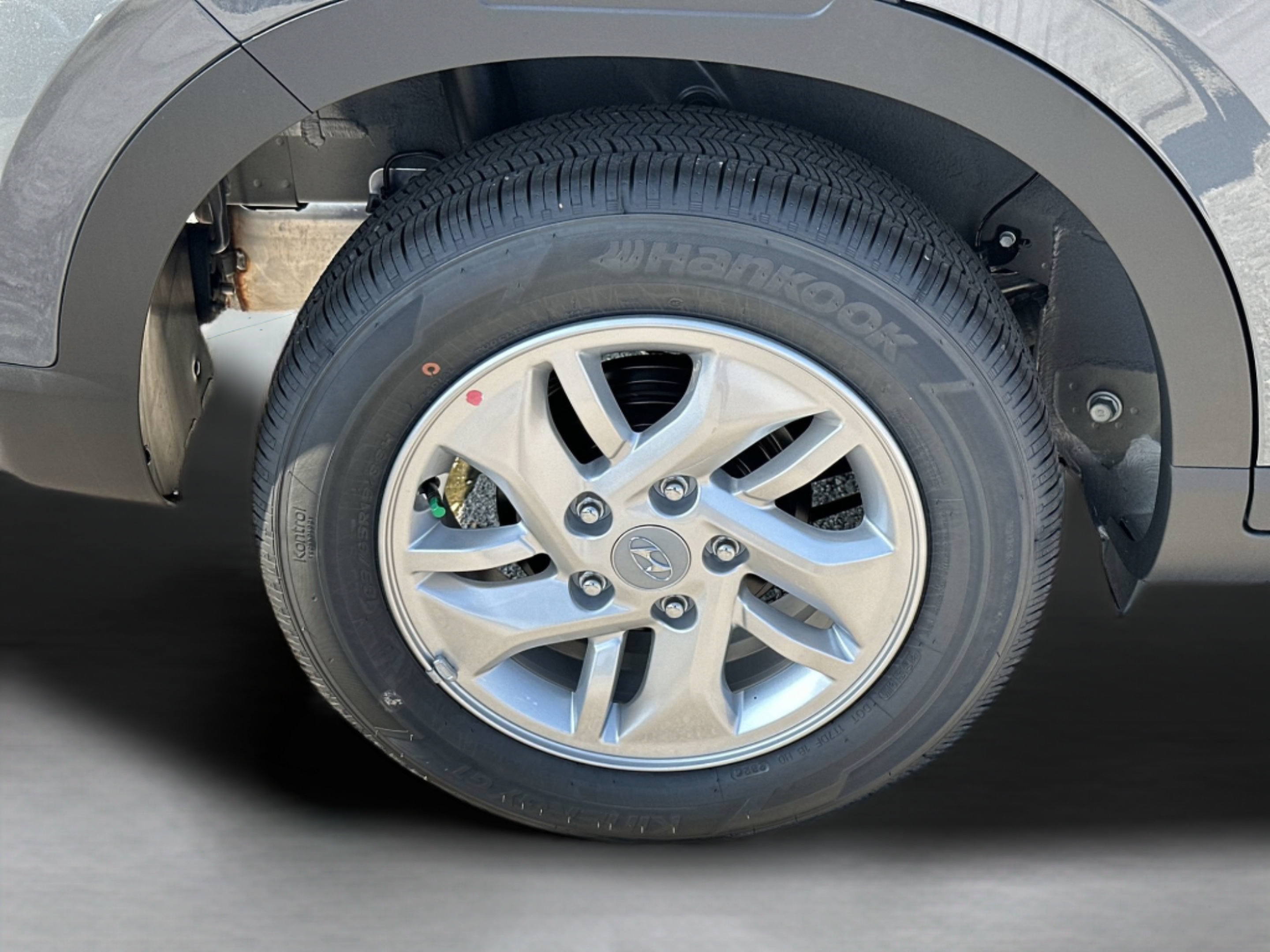 New 2026 Hyundai Venue SE FWD image 30