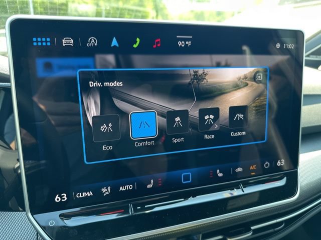 New 2026 Volkswagen Golf w/ Euro Style Package AWD/4WD image 23