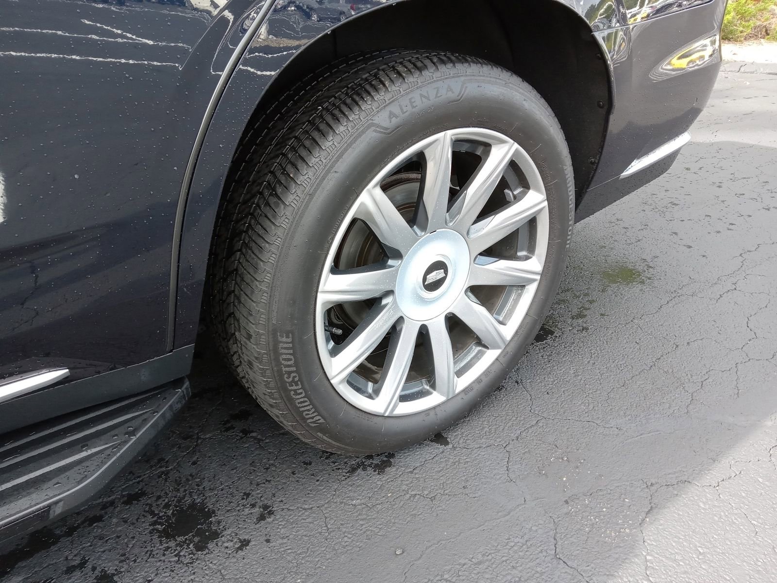 Used 2021 Cadillac Escalade Premium Luxury Platinum image 7