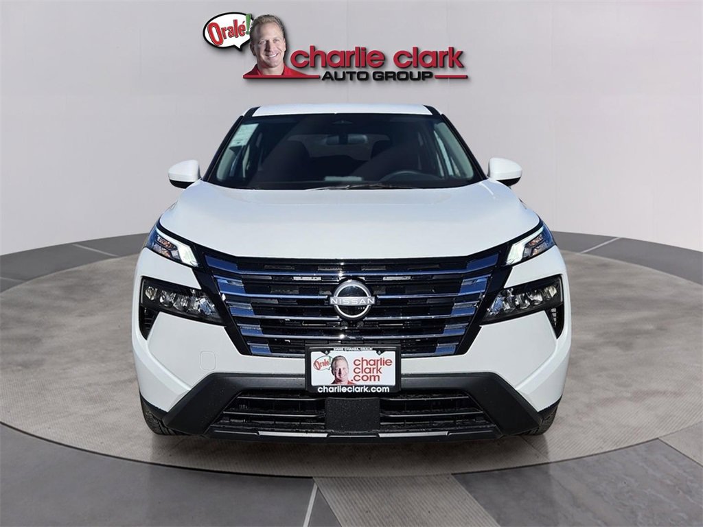 New 2026 Nissan Rogue SV image 9