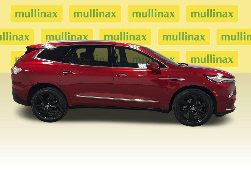 Used 2024 Buick Enclave Essence w/ Sport Touring Edition FWD image 21
