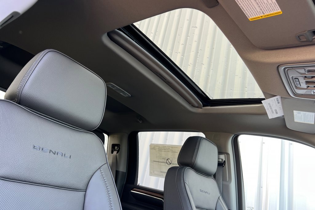 New 2026 GMC Sierra 3500 Denali w/ Denali Reserve Package image 13
