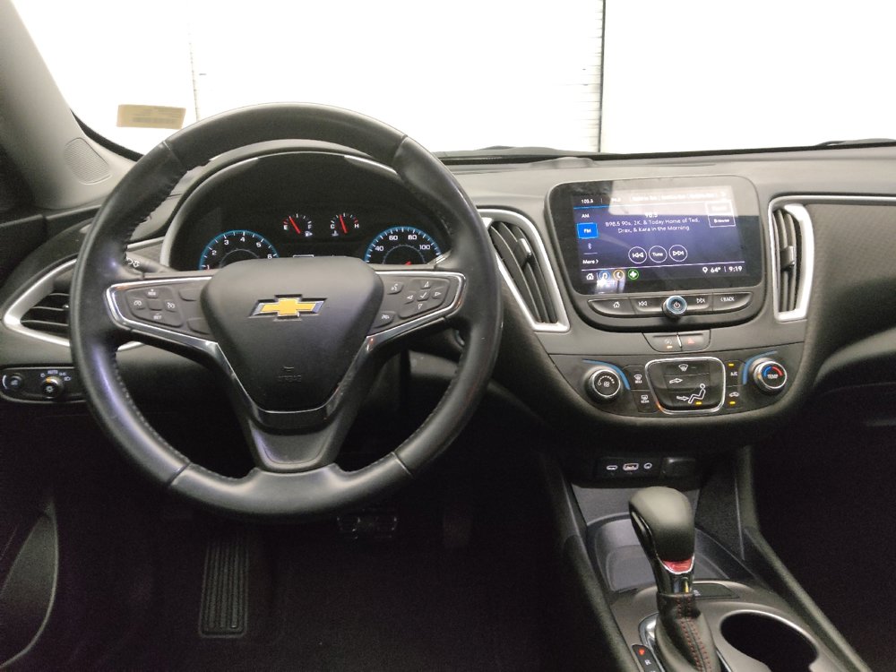 Used 2021 Chevrolet Malibu RS image 22
