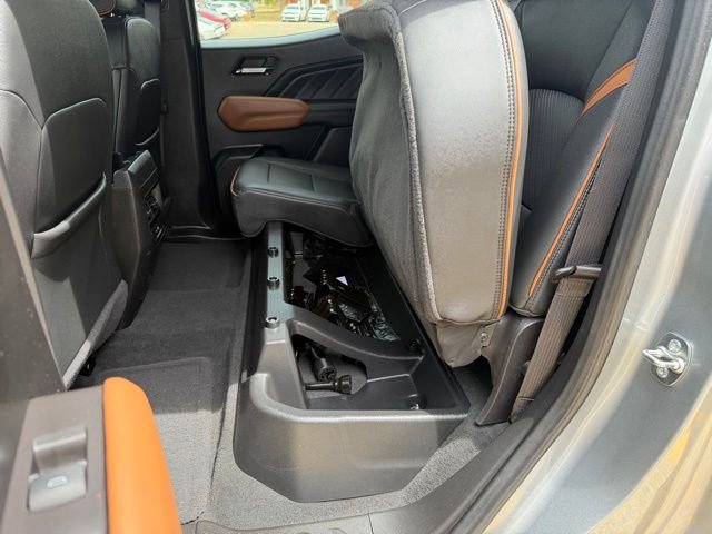 Used 2024 GMC Canyon AT4 w/ AT4 Premium Package AWD/4WD image 19