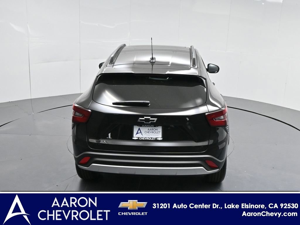 New 2026 Chevrolet Trax LT w/ Sunroof Package FWD image 57