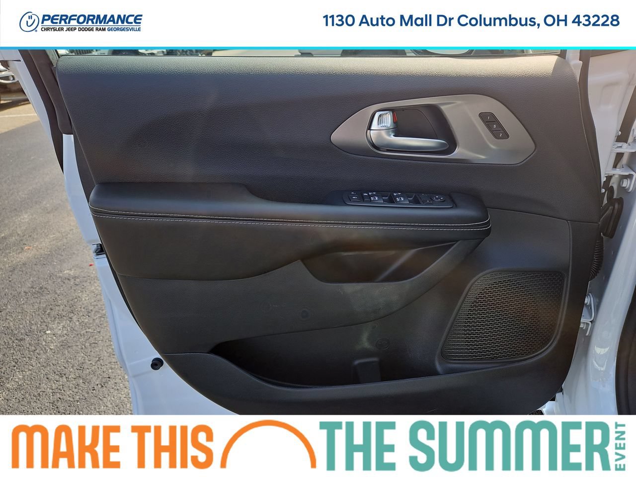 New 2026 Chrysler Pacifica Select w/ S Appearance Package FWD image 20