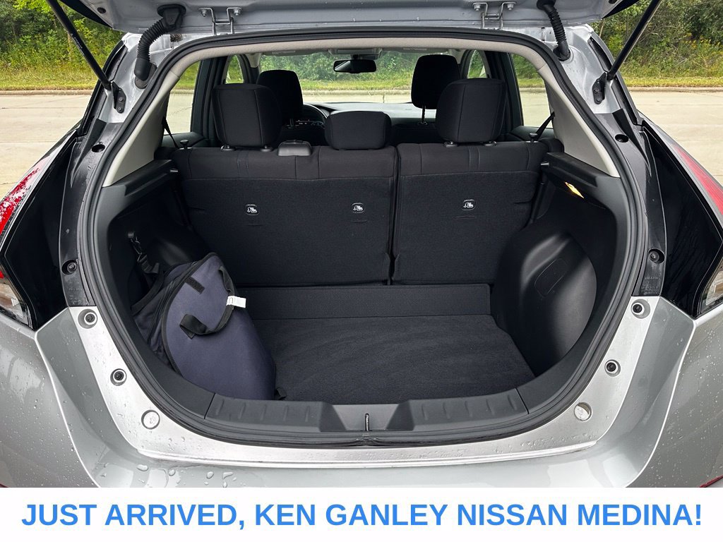 Certified 2023 Nissan Leaf SV Plus FWD image 17