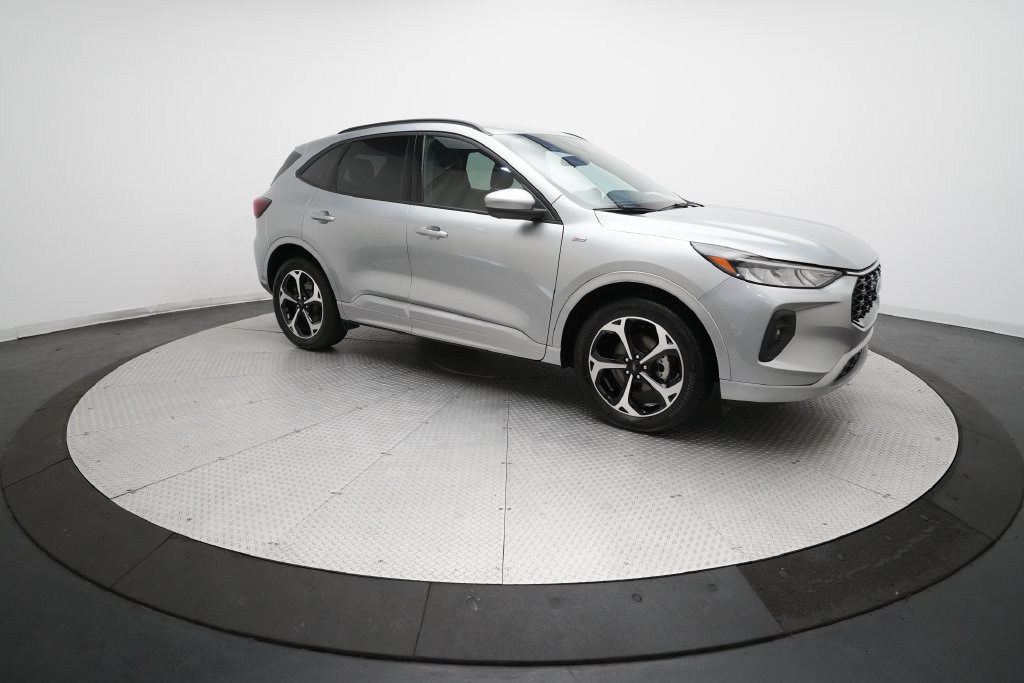Used 2024 Ford Escape ST-Line Select AWD/4WD image 35