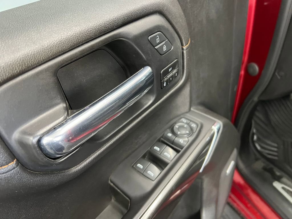 Used 2020 GMC Sierra 1500 AT4 w/ AT4 Premium Package AWD/4WD image 11