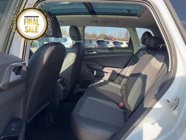 New 2026 Volkswagen Taos SE image 13